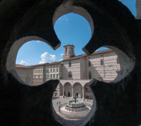 Umbrian Concierge - Duomo Accommodations Perugia